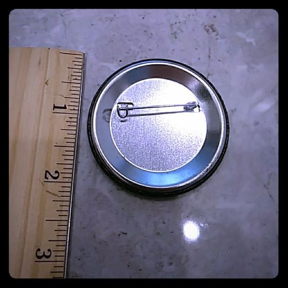 How? Pin - Picture 3 of 3